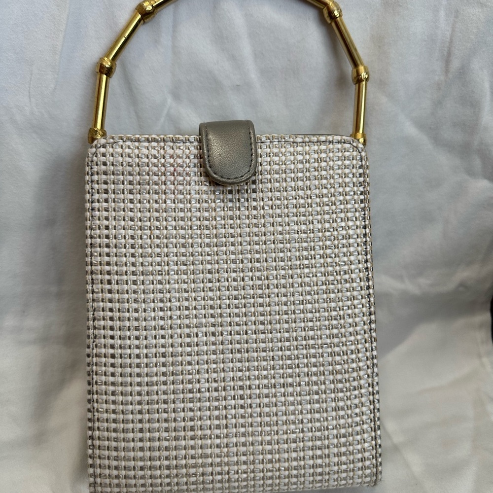 Elegant Gray Woven Handbag with Gold Handle and Leather Trim. Unique Vintage
